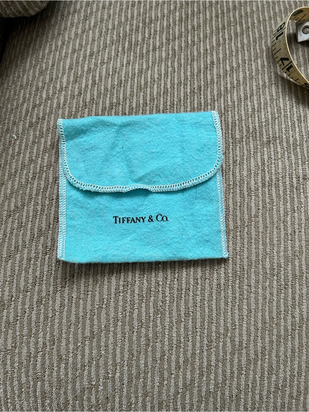 Tiffany and Co mini pouch (EUC) - Picture 10 of 11